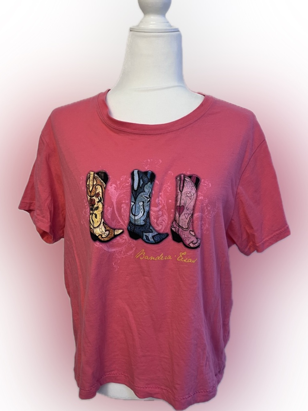 Bandera Texas Pink Cowboy Boot Tee Cropped Coastal Cowgirl SEE DESCRIPTION